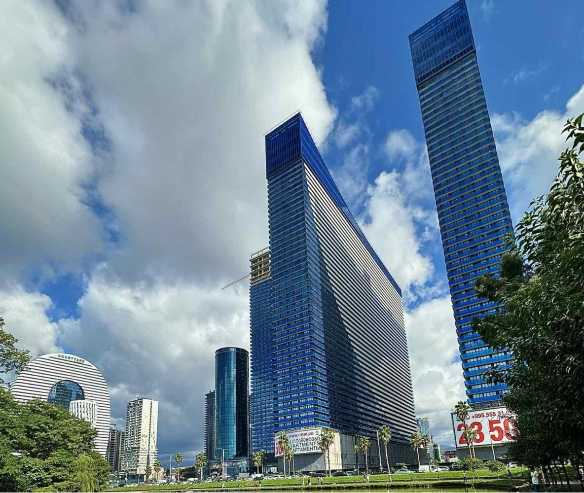 Orbit City Batumi Hotel Exterior photo